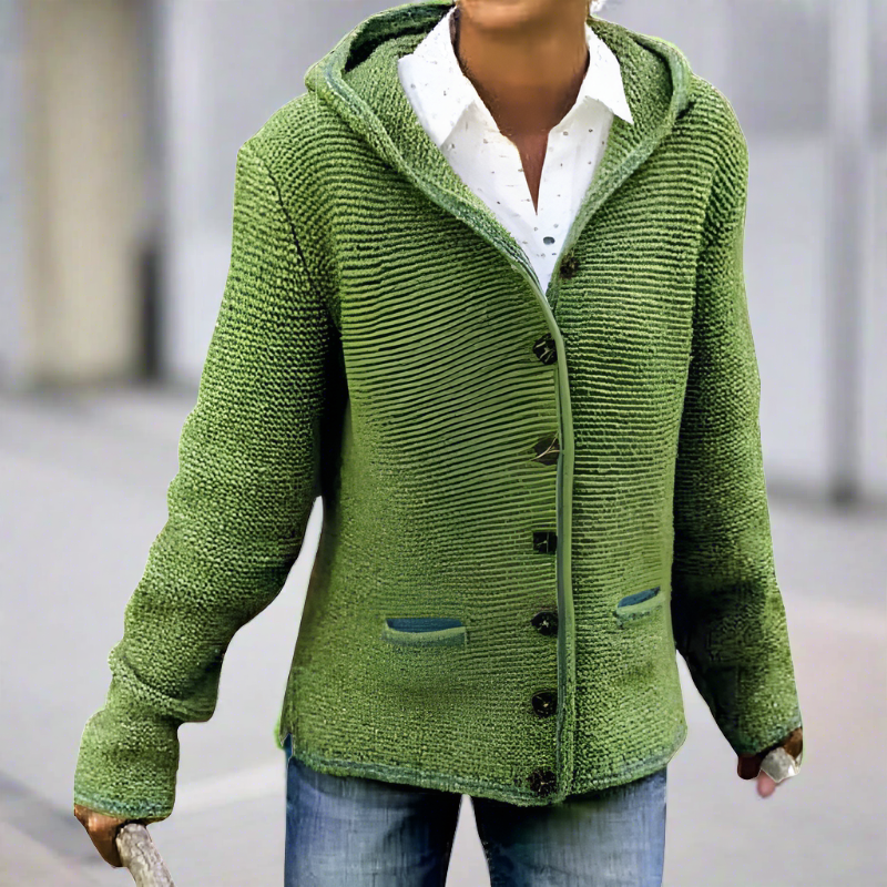 Lea - Warme Damenstrickjacke mit Knopfleiste